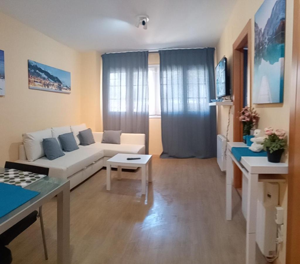Gran Maribel Arttyco, Piscina, Sauna Y Jacuzzi Sierra Nevada Ngoại thất bức ảnh